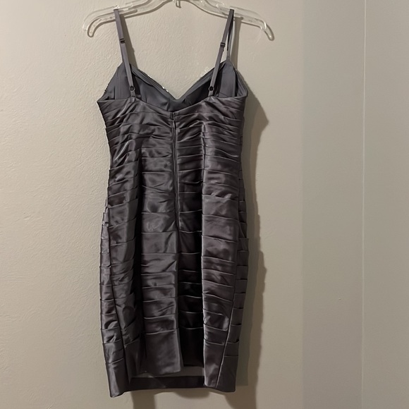 Adriana Papell silver layered mini dress - Picture 3 of 7